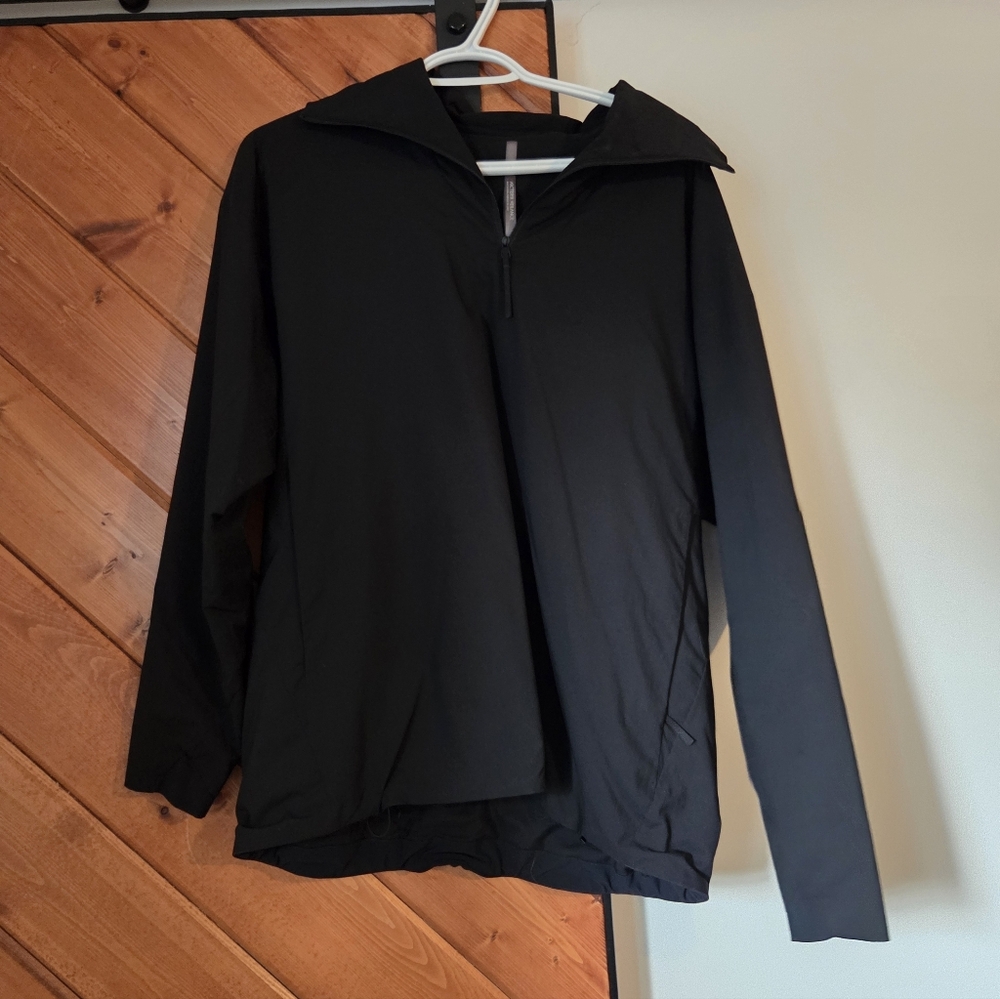 Veilance Insulated Pullover